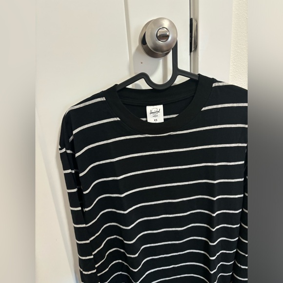 Herschel Long sleeve - Picture 3 of 8